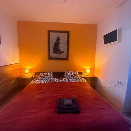 B&B Los Lujos Oria Buitenkant foto
