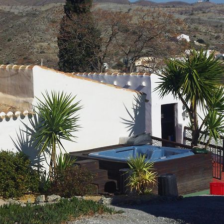 B&B Los Lujos Oria Buitenkant foto