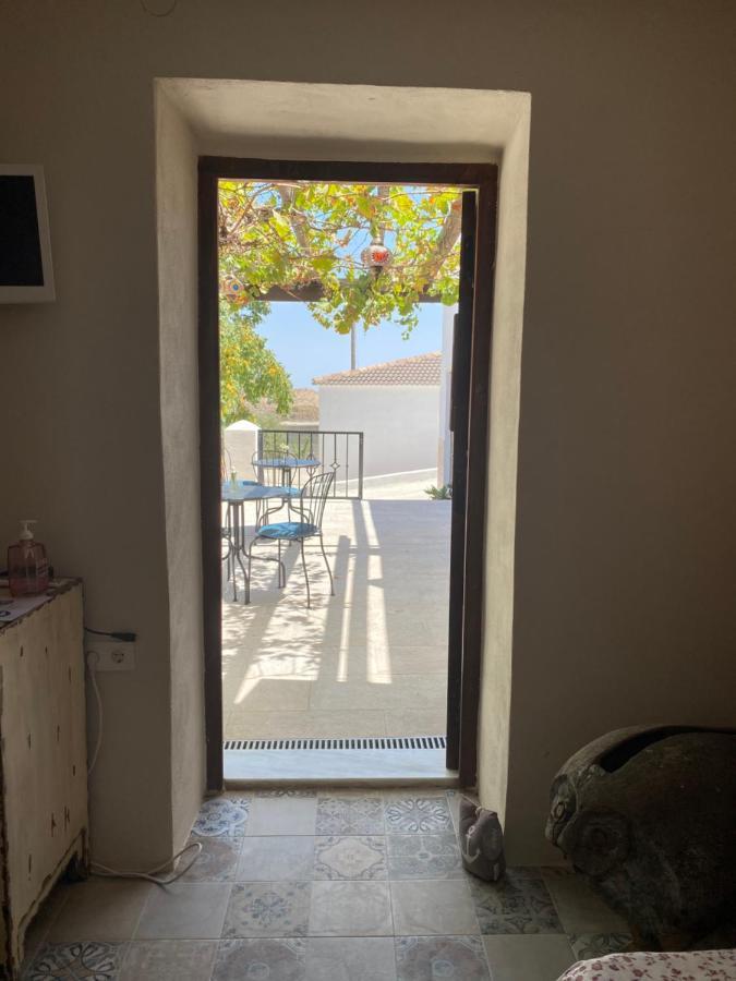 B&B Los Lujos Oria Buitenkant foto
